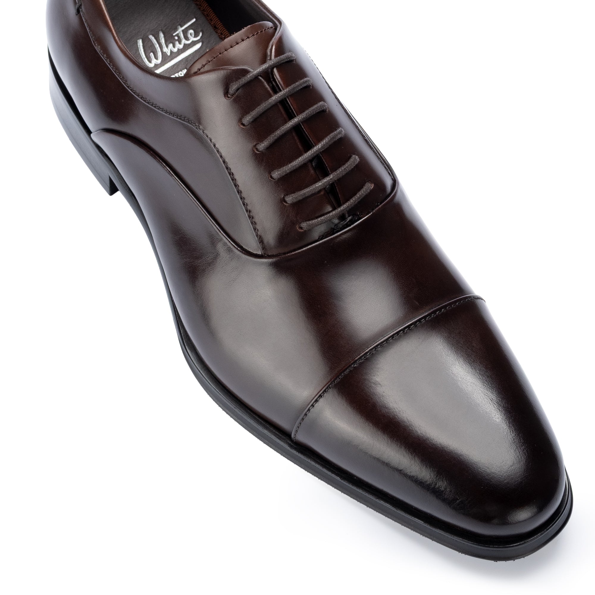 Guildhall Brown Capped Oxfords (Imperfect)