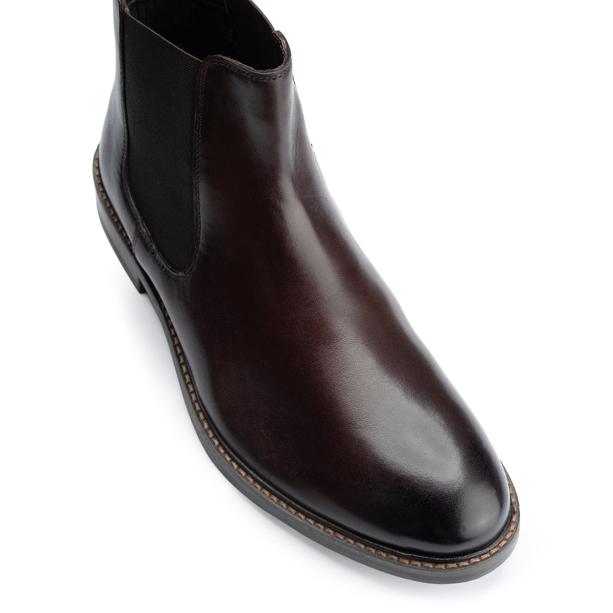 Bale Chelsea Boot in Brown, close detail of the toe and upper