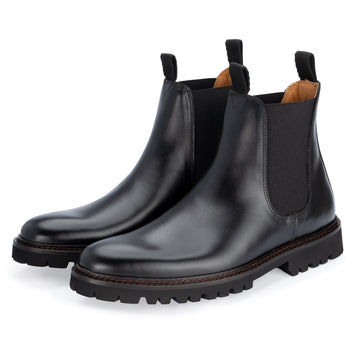 Byrne Chelsea Boot in Black