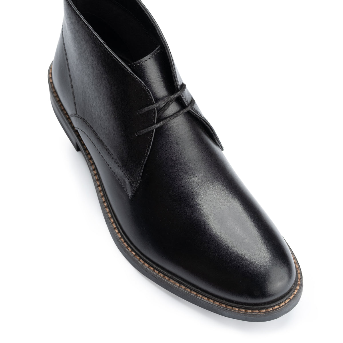 Oban Chukka Boot in Black, close detail of the toe and upper