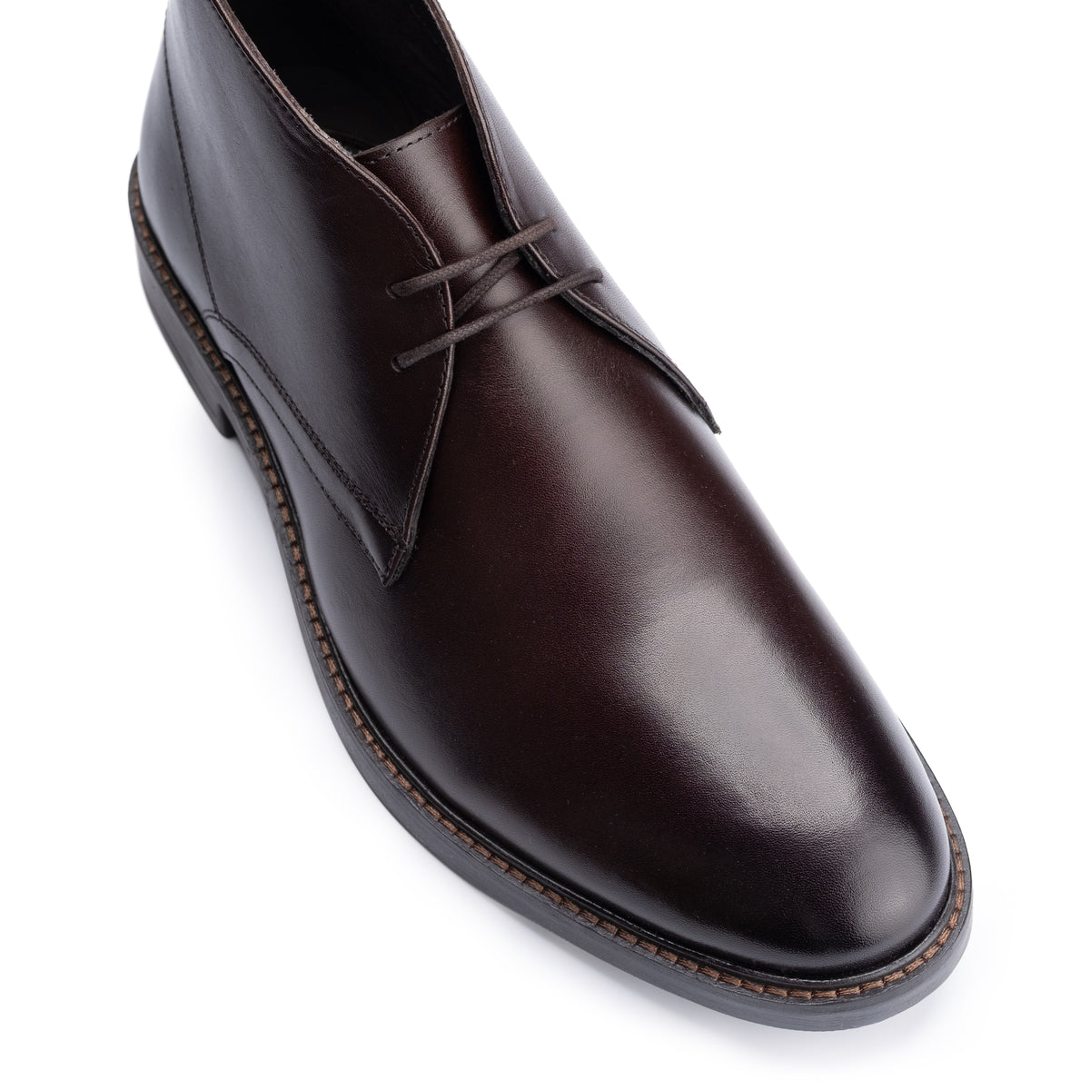 Oban Chukka Boot in Brown, close detail of the toe and upper